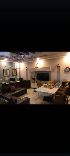 10 Marla House For Sale Wapda Town Facing Park