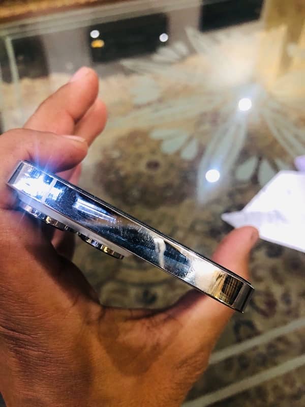 IPhone 14 Pro Max non pta 128 gb 4