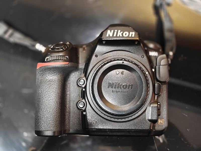 Nikon D-850 for sale 2