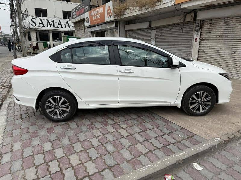 Honda City Aspire 1.5 auto 2024 2