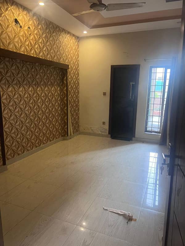 10 Marla House for Sale in R Bock, Johar Town, Lahore 16