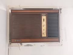 National 1.5 ton window AC in excellent condition