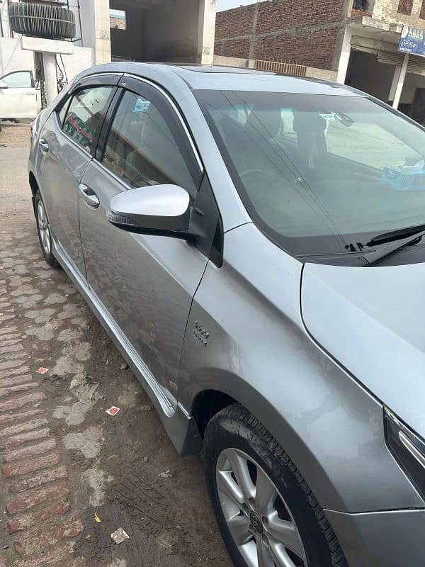 Toyota Corolla Altis Grande 2015 0