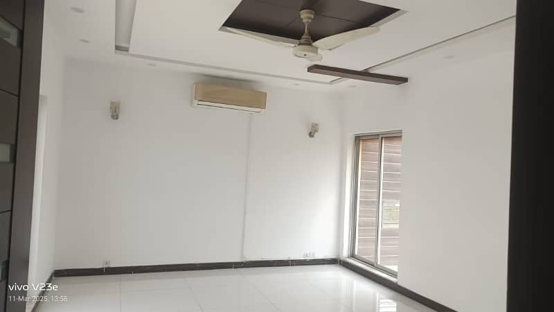 1 Kanal Separate Gate Upper Portion Is Available For Rent In Dha Phase 5 Near Wateen Chowk 3