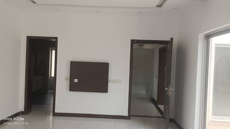 1 Kanal Separate Gate Upper Portion Is Available For Rent In Dha Phase 5 Near Wateen Chowk 17