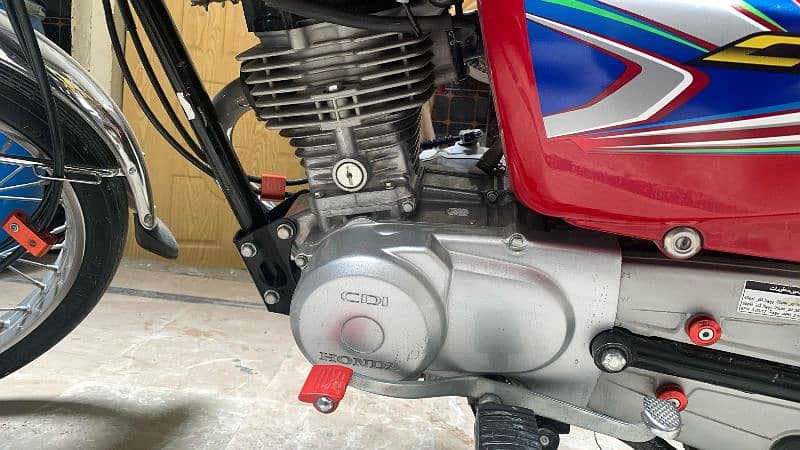 Honda 125 classic  2022 8