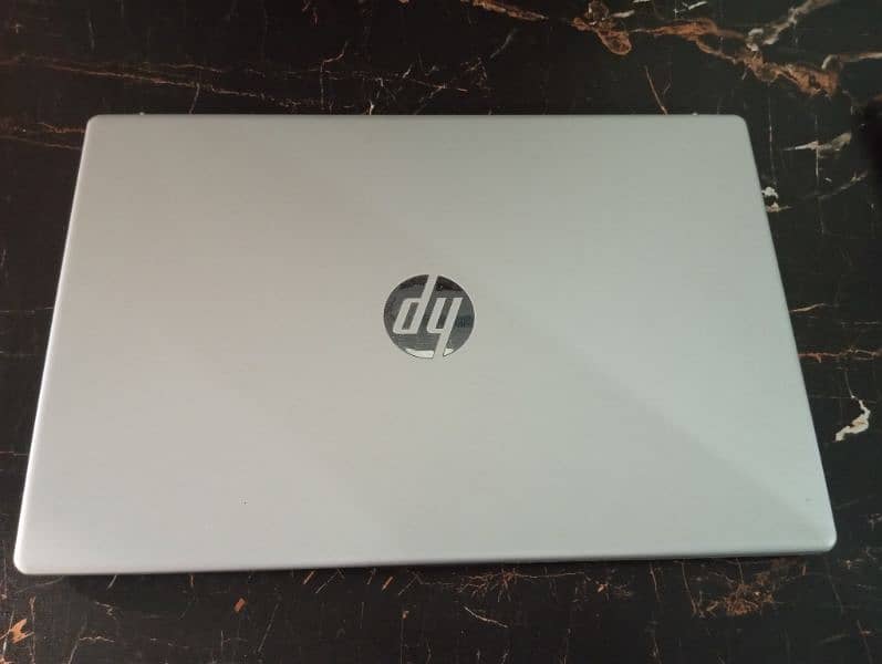 Hp 15 fd0240tu 4