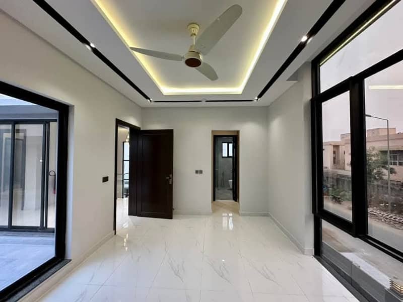 Brand New 10 Marla Beautifully Designed Modern House For Sale In DHA Phase 8 Ex Air Avenue 32