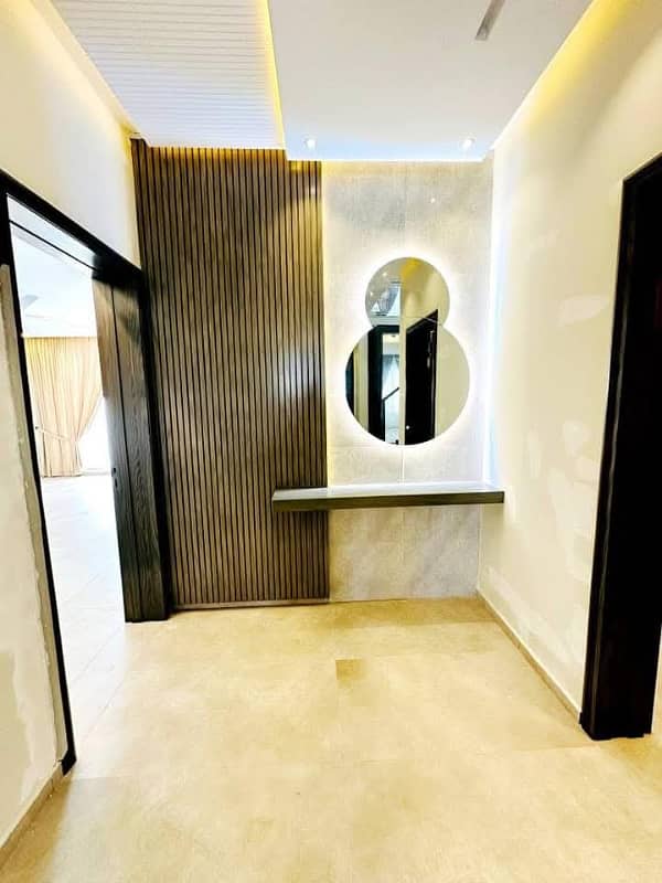 1 Kanal Beautifully Designed Modern House Upper Portion For Rent In DHA Phase 8	Price Negotiable 8