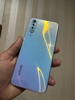 vivo s1 4/128