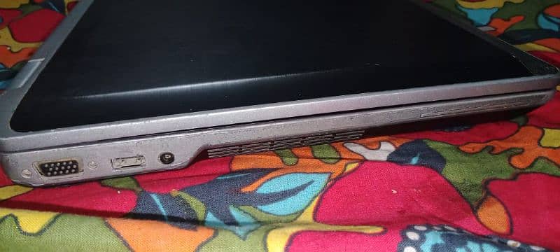 Dell Laptop 10