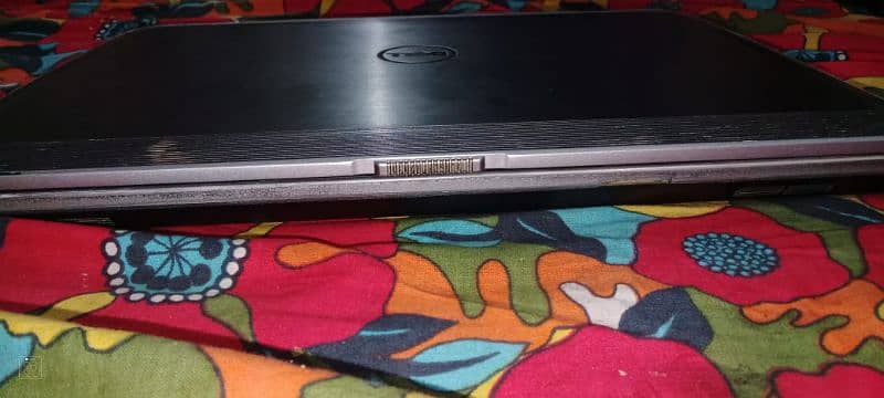 Dell Laptop 11