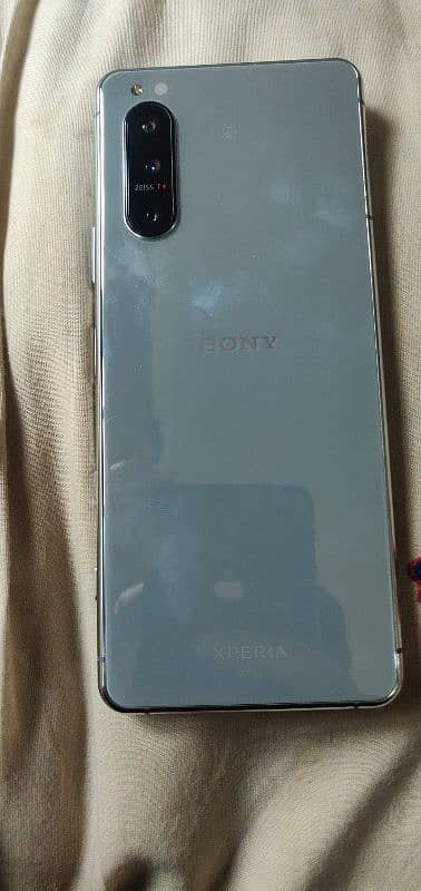 Sony Xperia 5 mark 2 6