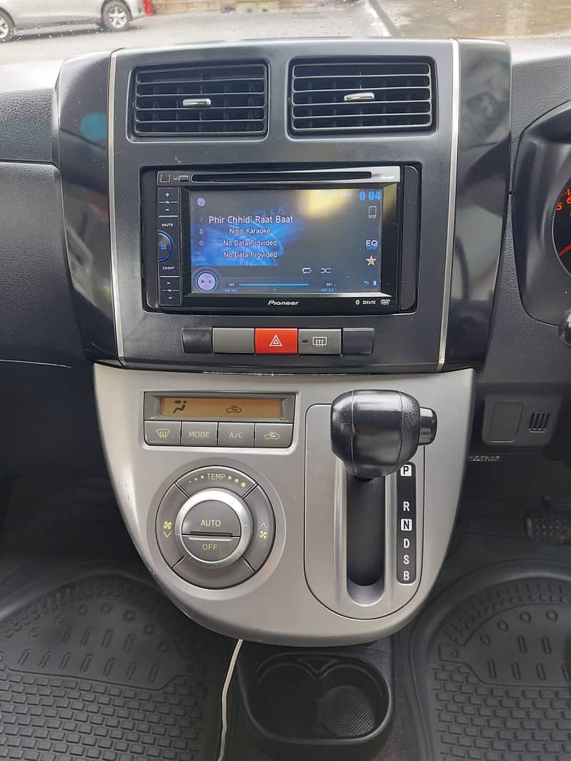 Daihatsu Mira 2010 15