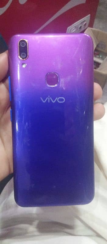 vivo y85 new condition 4/64 finger ok camera result lush fingerprints 1