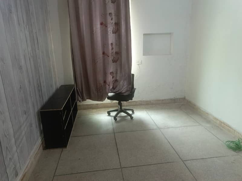 5 Marla 1st Floor Office For Rent In DHA Phase 2,Block S, Lahore. 3