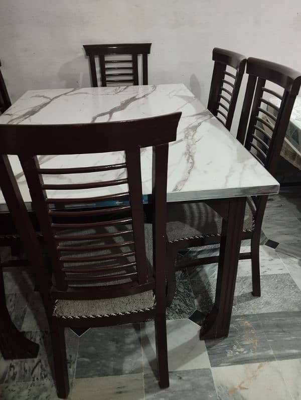 dinning table for sale 0