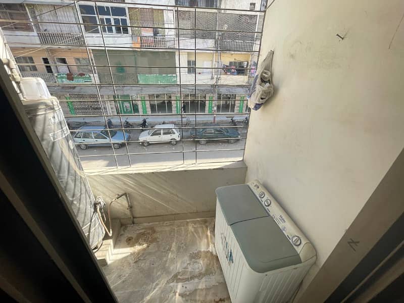 3 BED DD UPPER PROTION FOR SALE IN GULSHAN-E-IQBAL 13 D 2 7