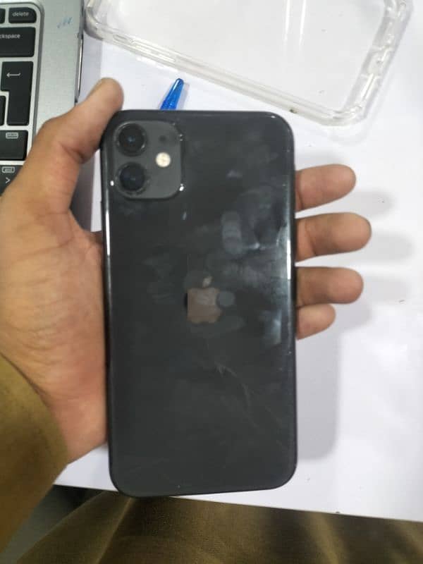 iPhone 11 Non pta J. v 4