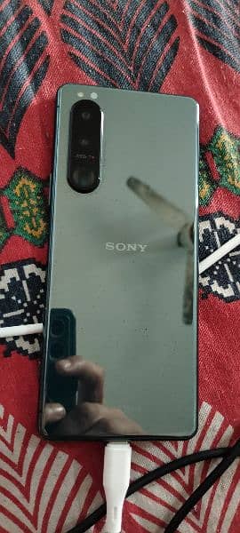 sony 5 mark 3 . . gaming phone.   03-444-707-332 1