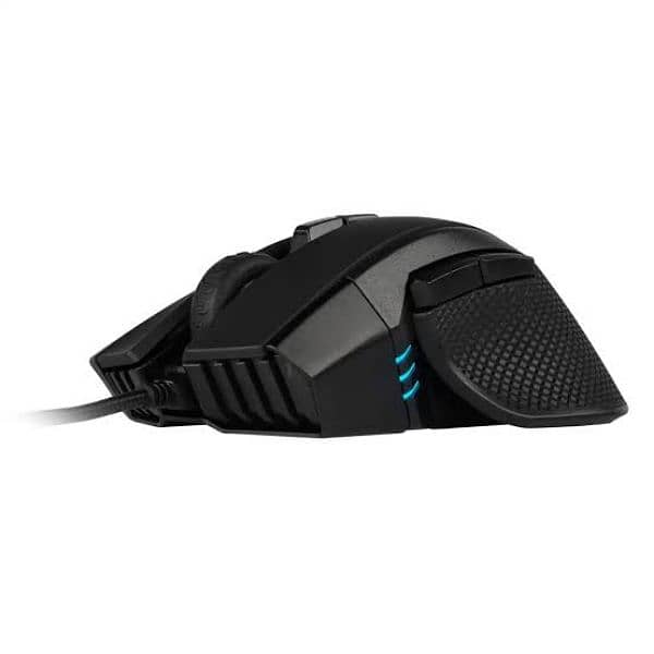 Corsair ironclaw RGB FPS/MOBA Gaming mouse 3