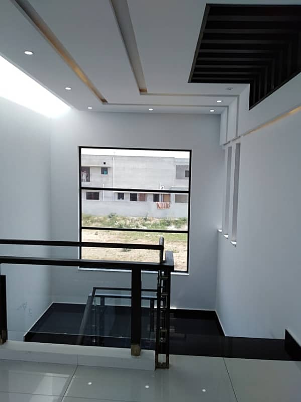 1 Kanal Modern New Design Out House Prime Hot For Sale dha Phase1 21