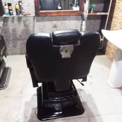 do chair Fall se argent 10 by 10 condition price  25000  03202798213