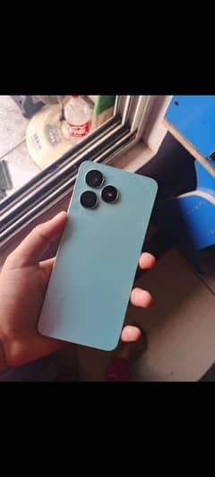 realme c 51 10/10 condition urgent sale only charger and mobile ha