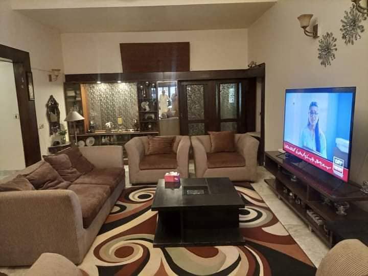 400 SQ YARD DOUBLE STORY BUNGALOW FOR SALE IN GULSHAN-E-IQBAL 13 D2 5