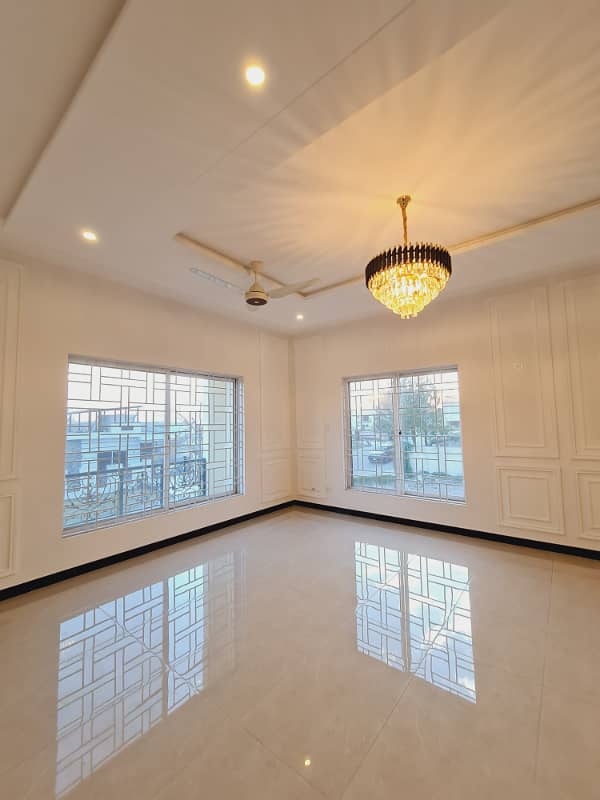 Semi Furnished Neo Classical Double Unit Designer House For Sale 25