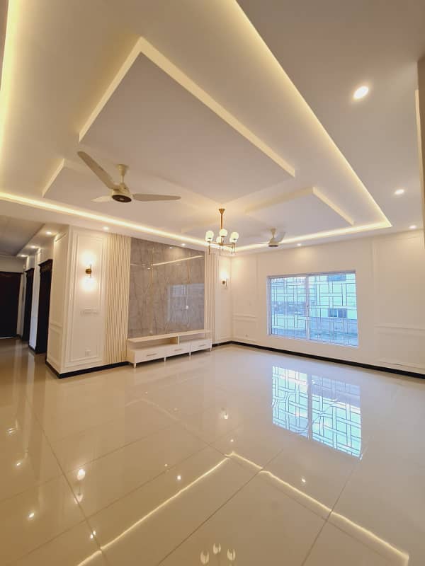 Semi Furnished Neo Classical Double Unit Designer House For Sale 29