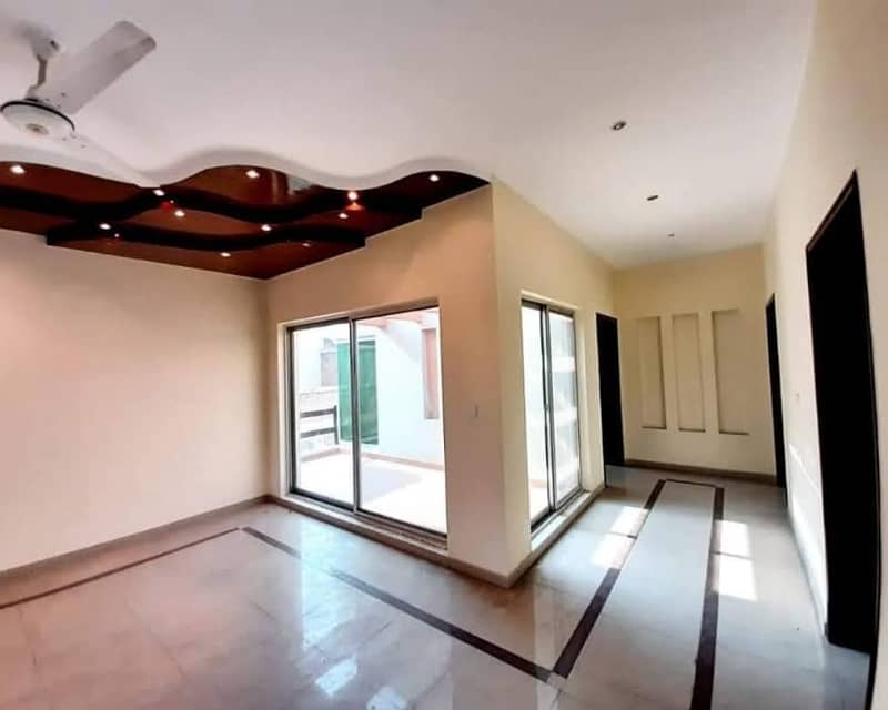 1 KANAL upper portion FOR RENT IN DHA PHASE 6 LAHORE 11