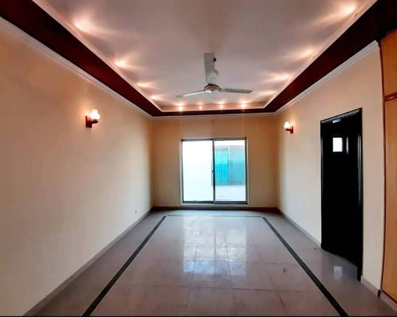 1 KANAL upper portion FOR RENT IN DHA PHASE 6 LAHORE 19