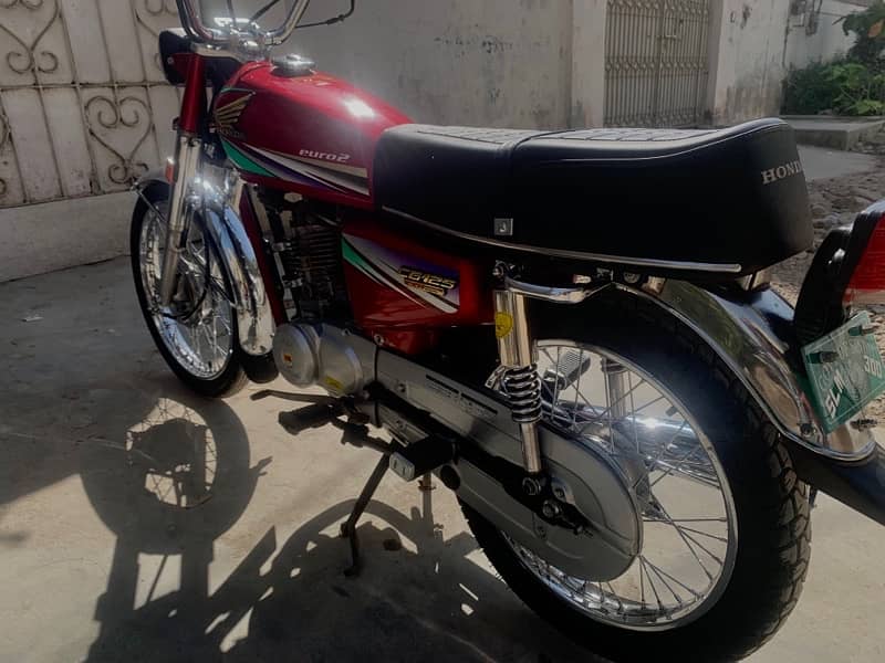 HONDA CG125 3