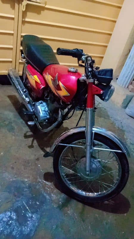 Honda 125 good working condition all parts Geniune 1