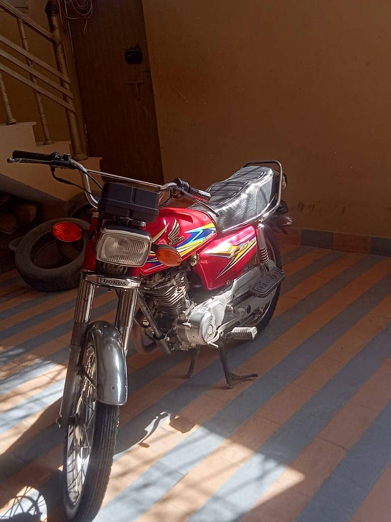 Honda CG 125 2019 (urgent sell). . 7