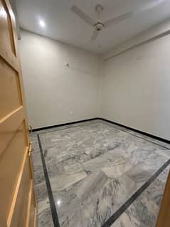 BRAND NEW Family flat for rent 2bed tv lounge 2bath kitchen pani boring 24 hours bijli miter separate location yousaf colony