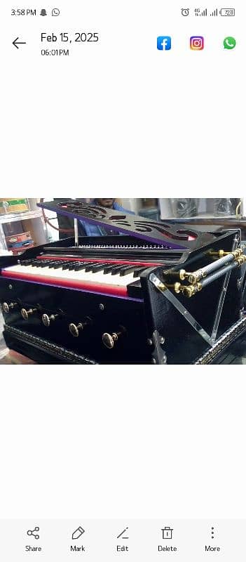 Siraj harmonium 2