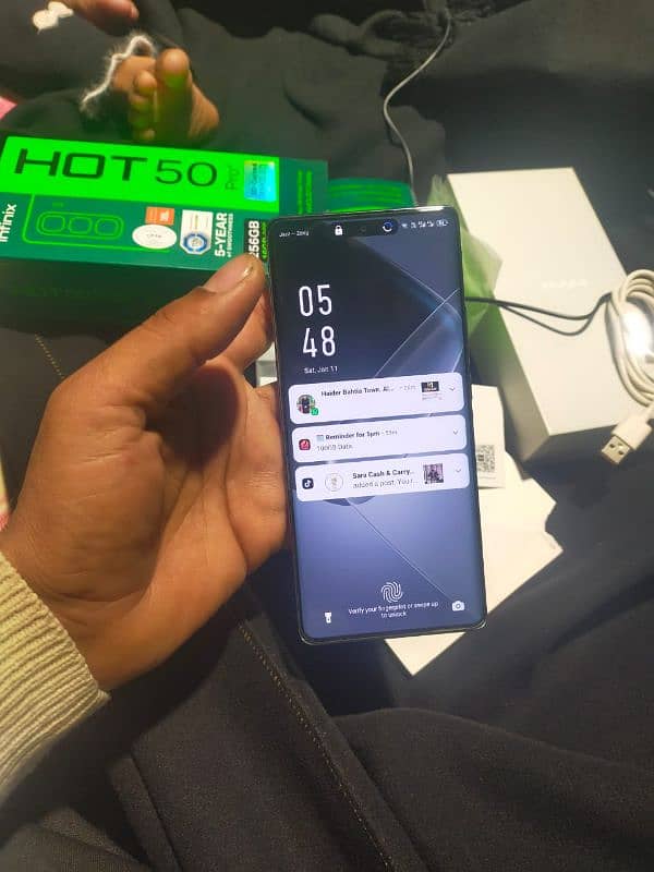 infinix hot 50 pro plus.  16 256 gb 03008056126 13