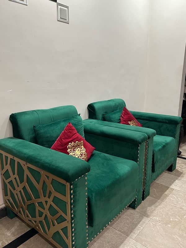 7 Seater sofa 1