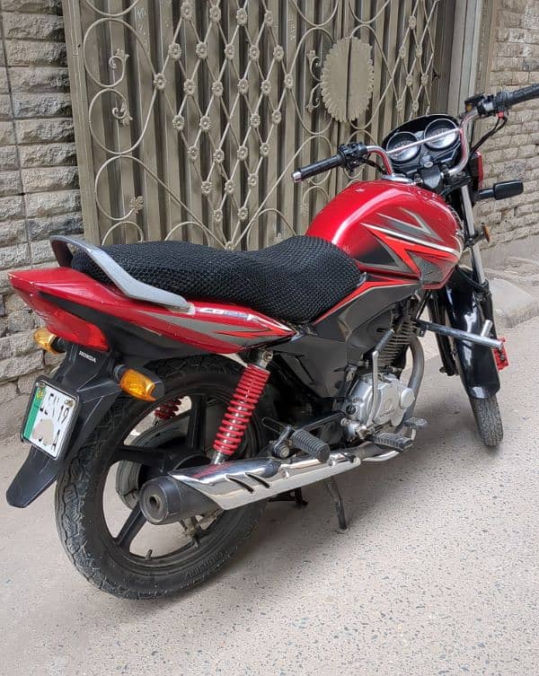 Honda CB 125 F Special addition Brand New Imported heavy weight Bike 3