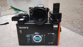 Sony a7ii kit lens 28-70 FE 3.5-5.6 Full frame mirrors