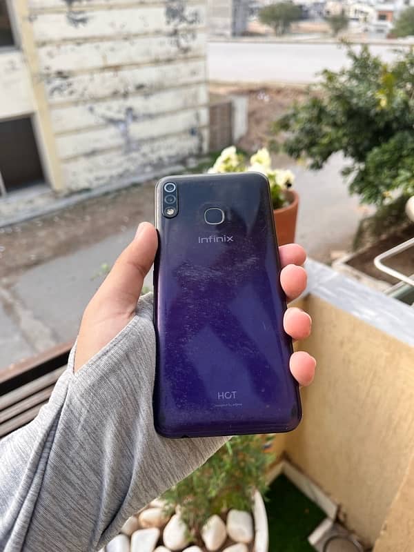 INFINIX HOT 8 (PTA APPROVED) 1