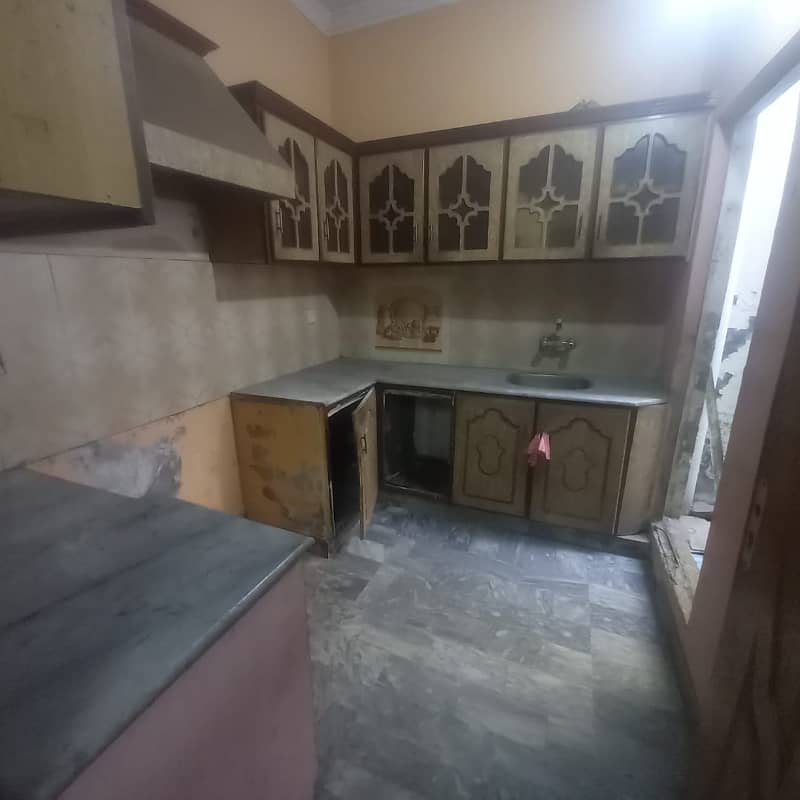 SUIGAS FACILITY 5 Mrla Double storey House in Tajbagh Scheme 4