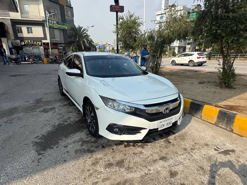 Honda Civic VTi Oriel Prosmatec 2018 16