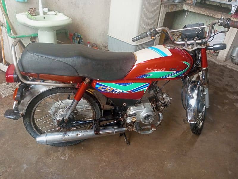 70Cc honda bike good condition 0