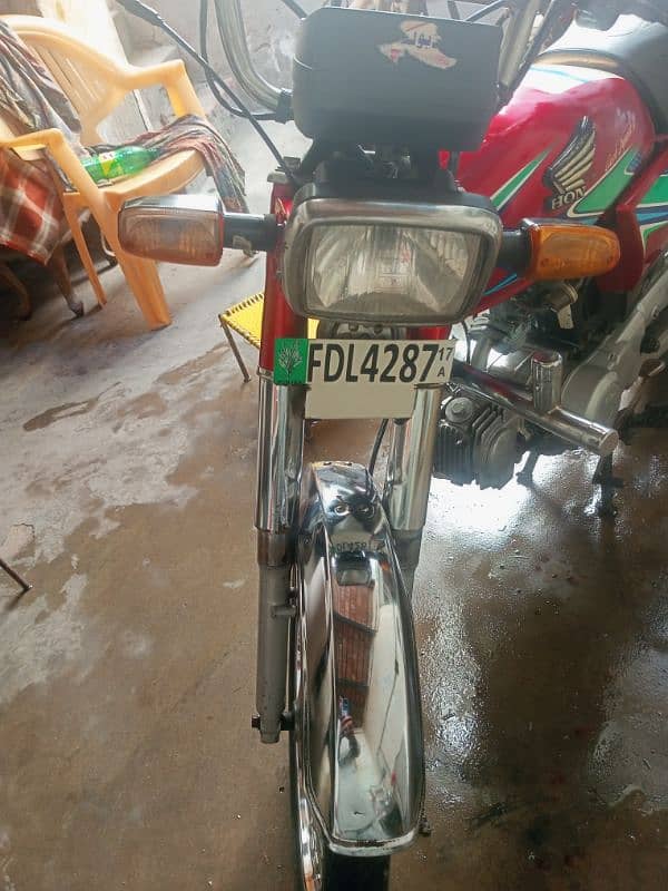 70Cc honda bike good condition 4