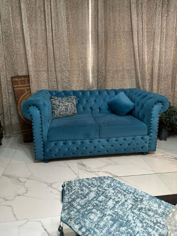 8 seater sofa set. 4