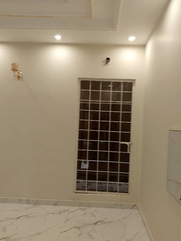 7 Marla Double Story Brand New In Samnabad Lahore 16