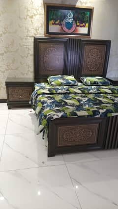 Bed Set - Bedrrom Set - Wooden Bed - Bed with side tables